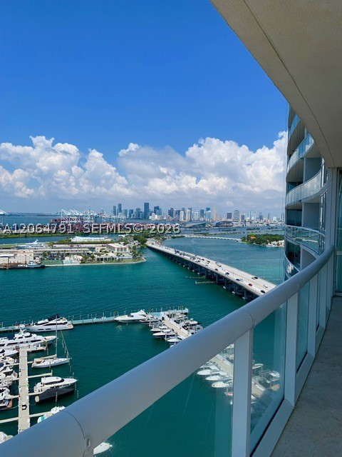 450 Alton Rd #2207, Miami Beach FL 33139