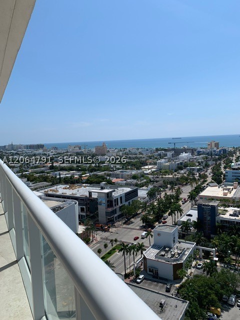 450 Alton Rd #2207, Miami Beach FL 33139