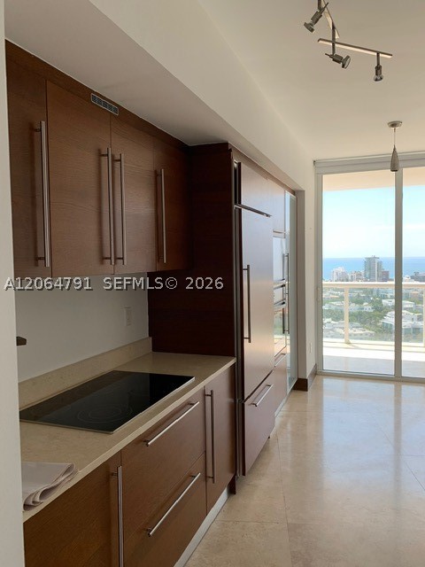 450 Alton Rd #2207, Miami Beach FL 33139
