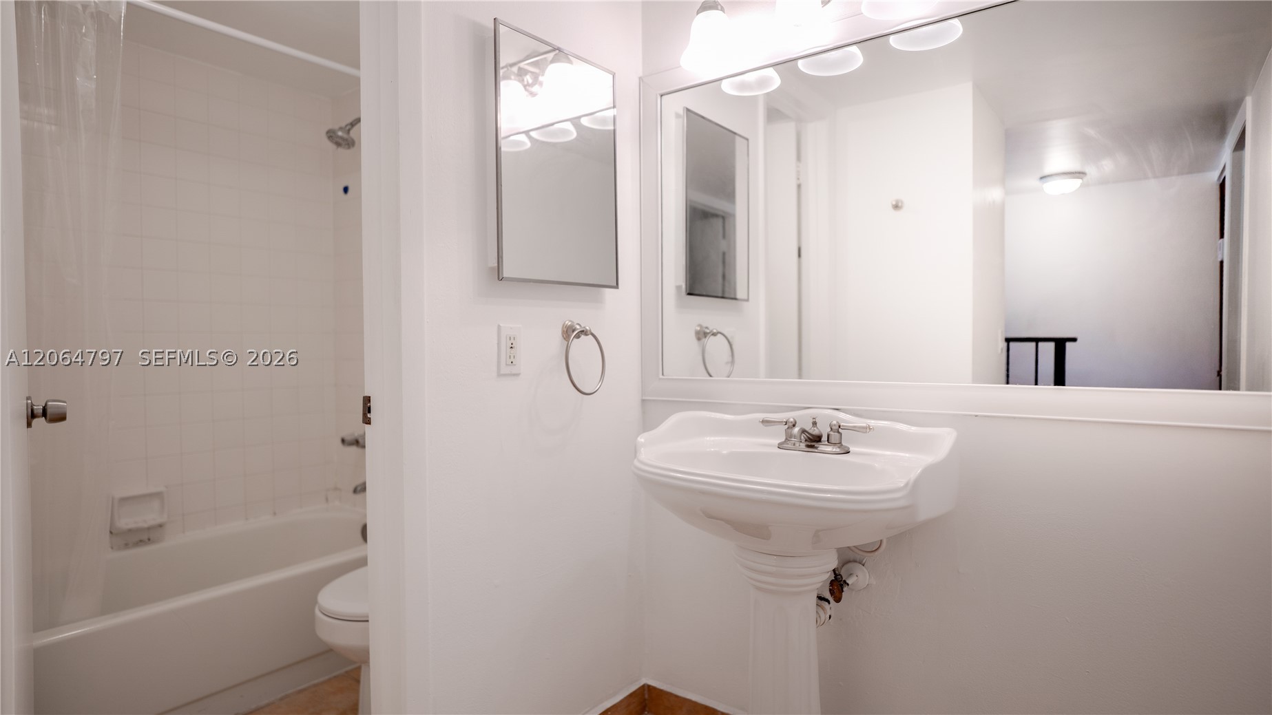 4600 SW 67th Ave #243, Miami FL 33155