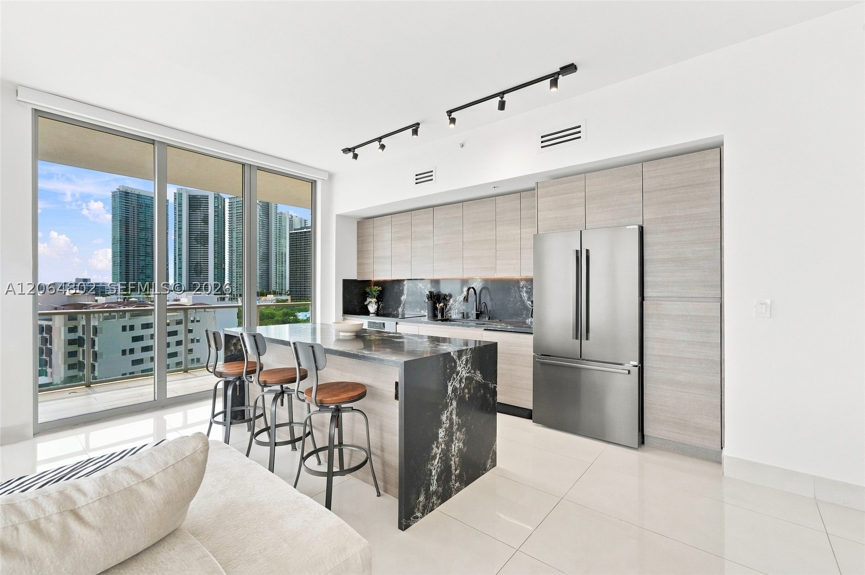 3470 E Coast Ave #H0901, Miami FL 33137