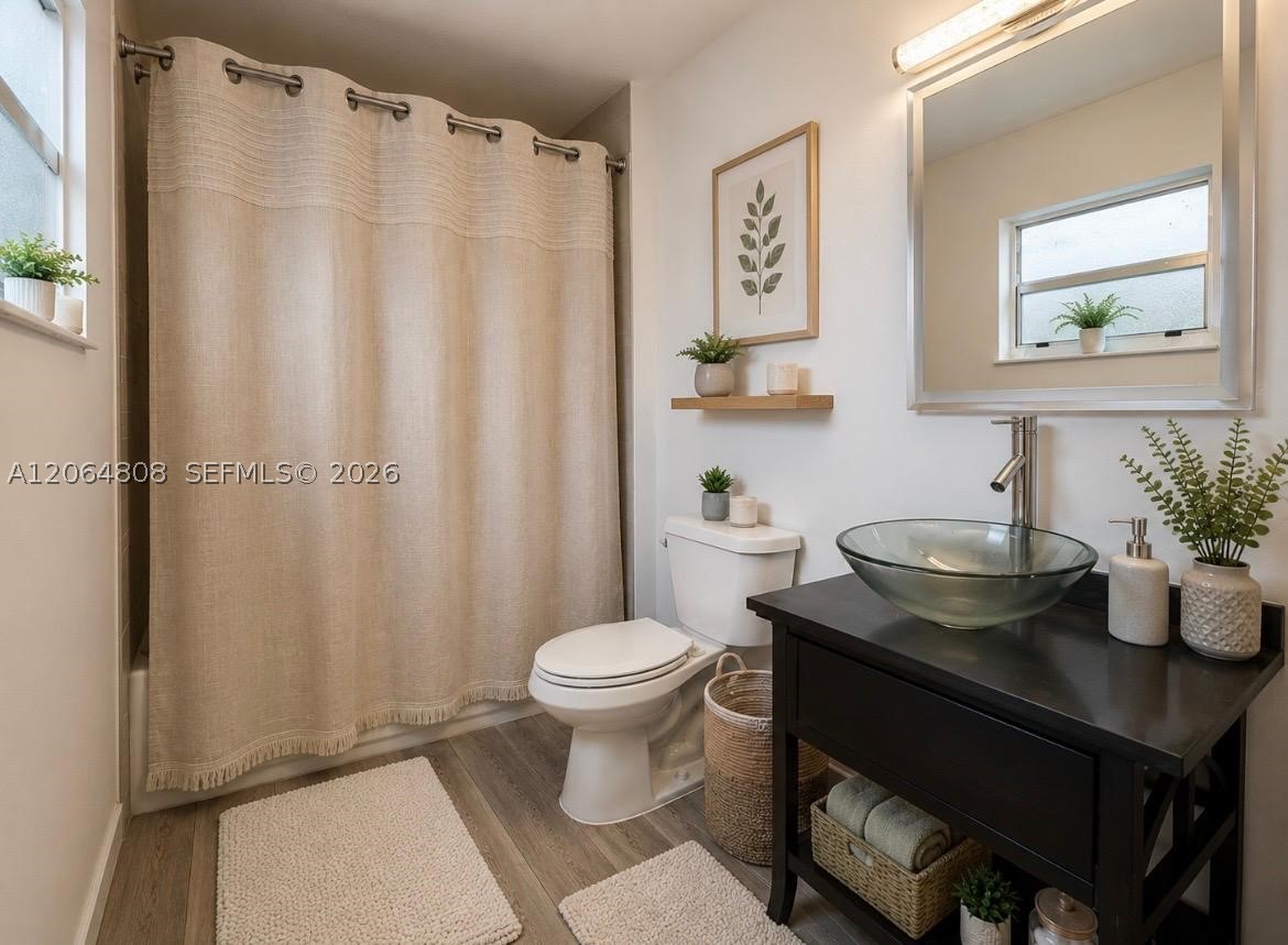 2581 NW 47th Ave #-, Lauderhill FL 33313