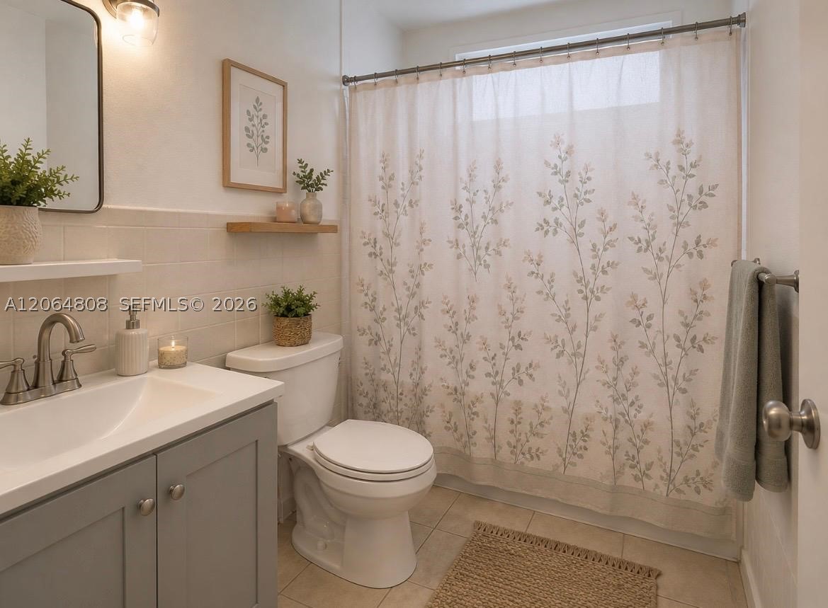 2581 NW 47th Ave #-, Lauderhill FL 33313