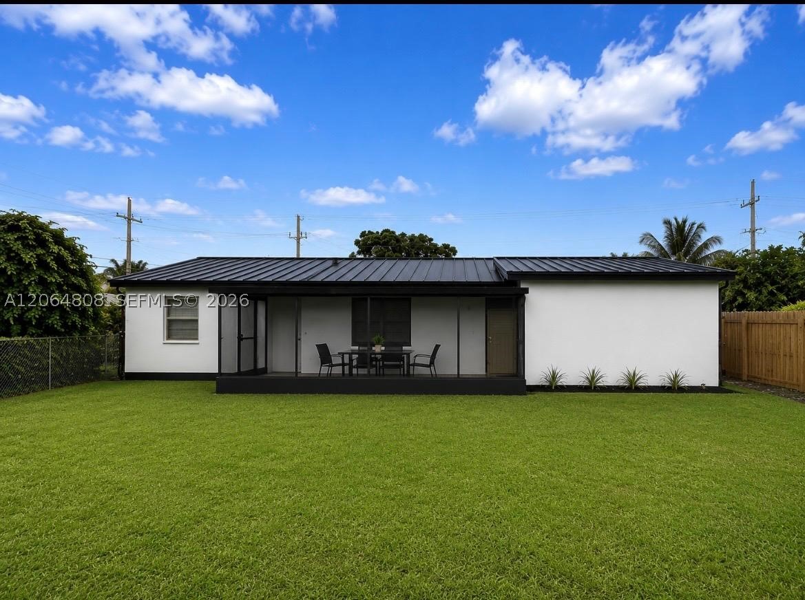 2581 NW 47th Ave #-, Lauderhill FL 33313
