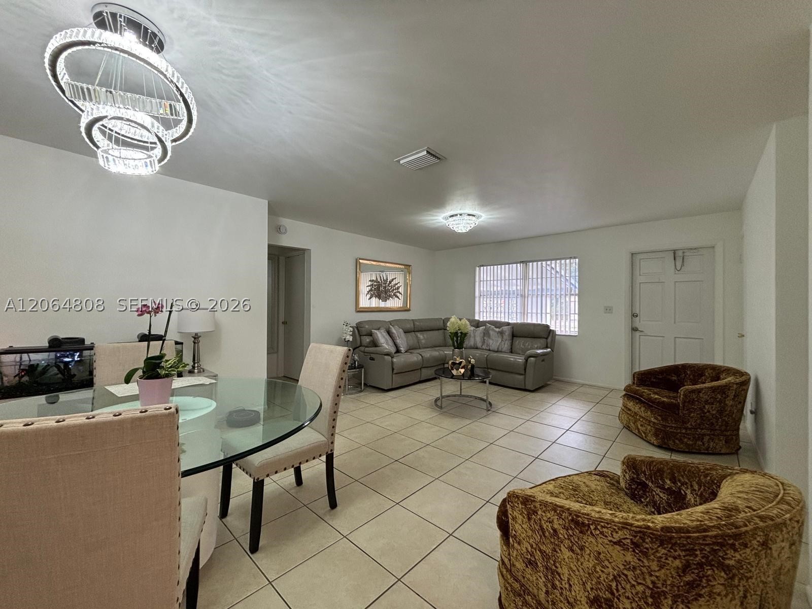 2581 NW 47th Ave #-, Lauderhill FL 33313