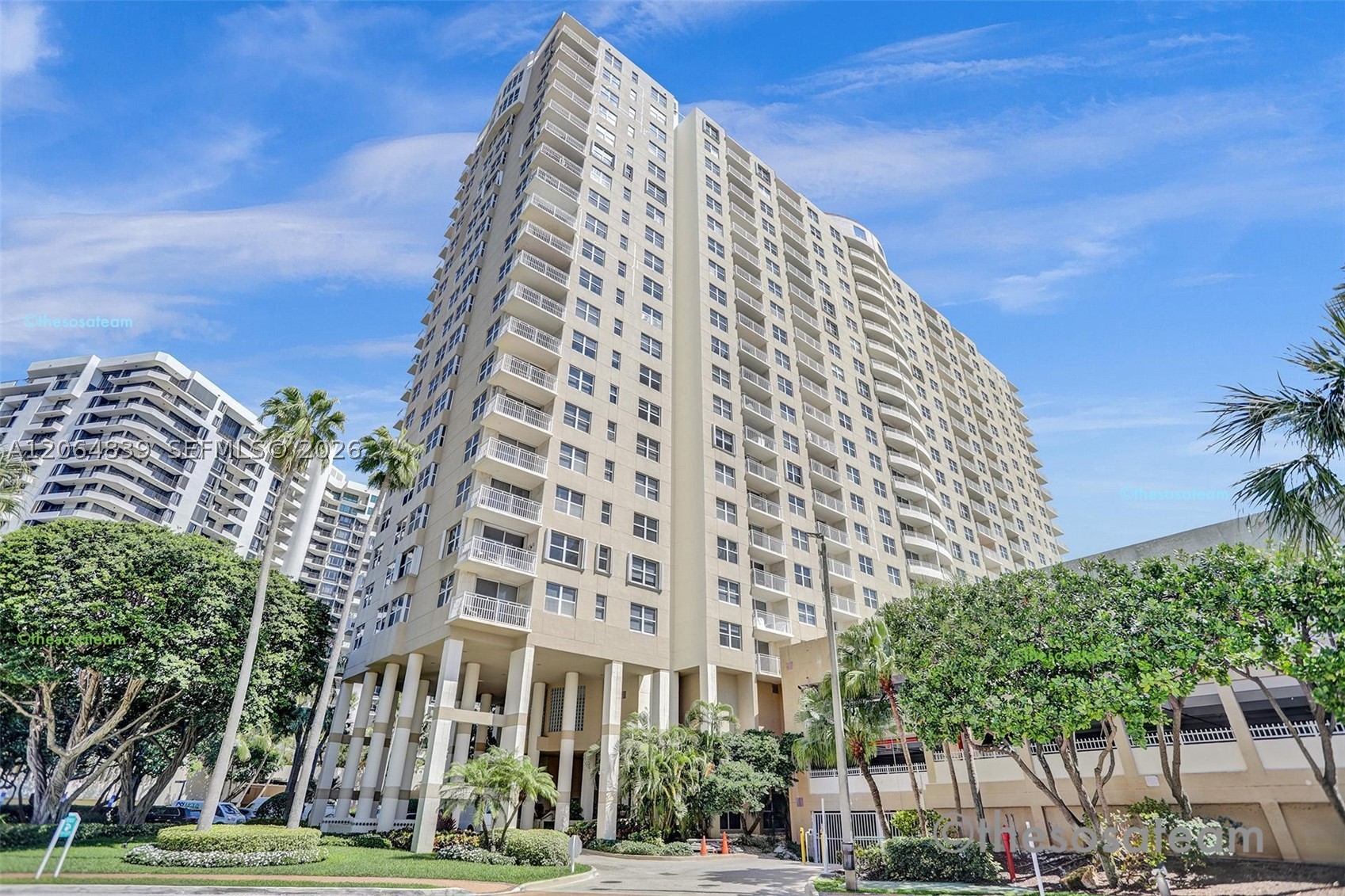 770 Claughton Island Dr #1911, Miami FL 33131