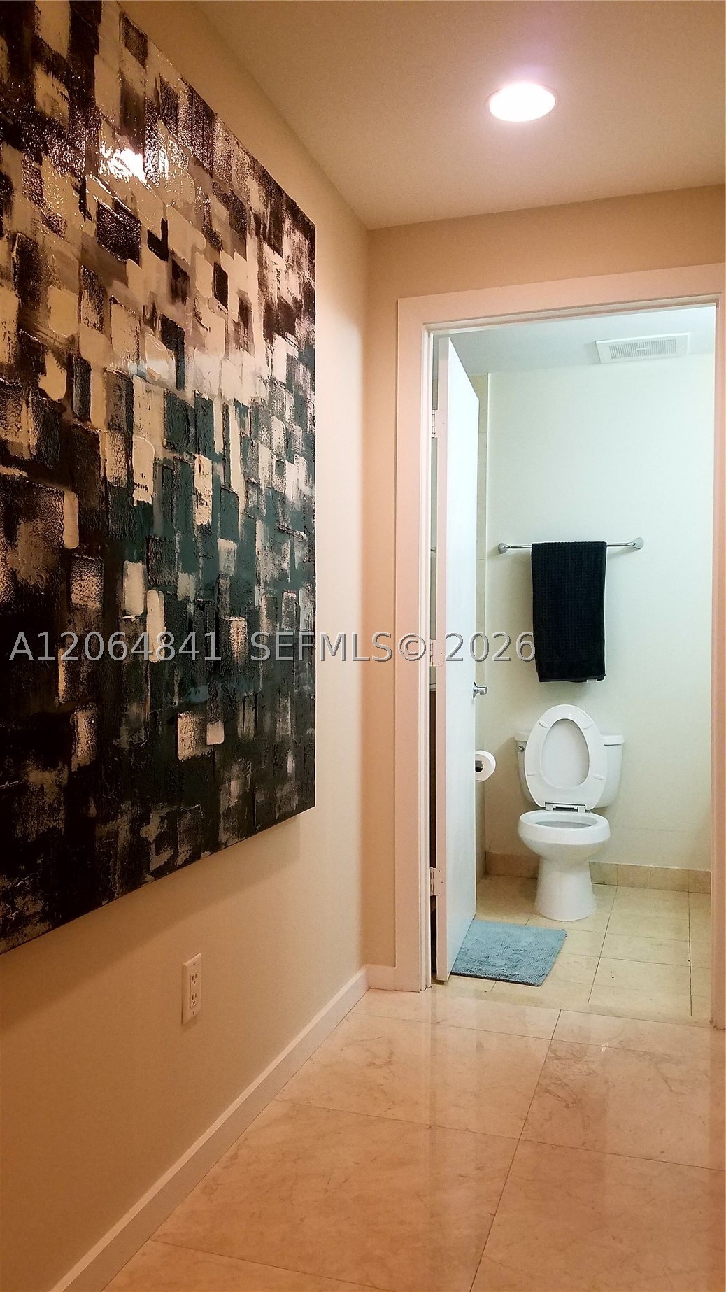 1060 Brickell Ave #2411, Miami FL 33131