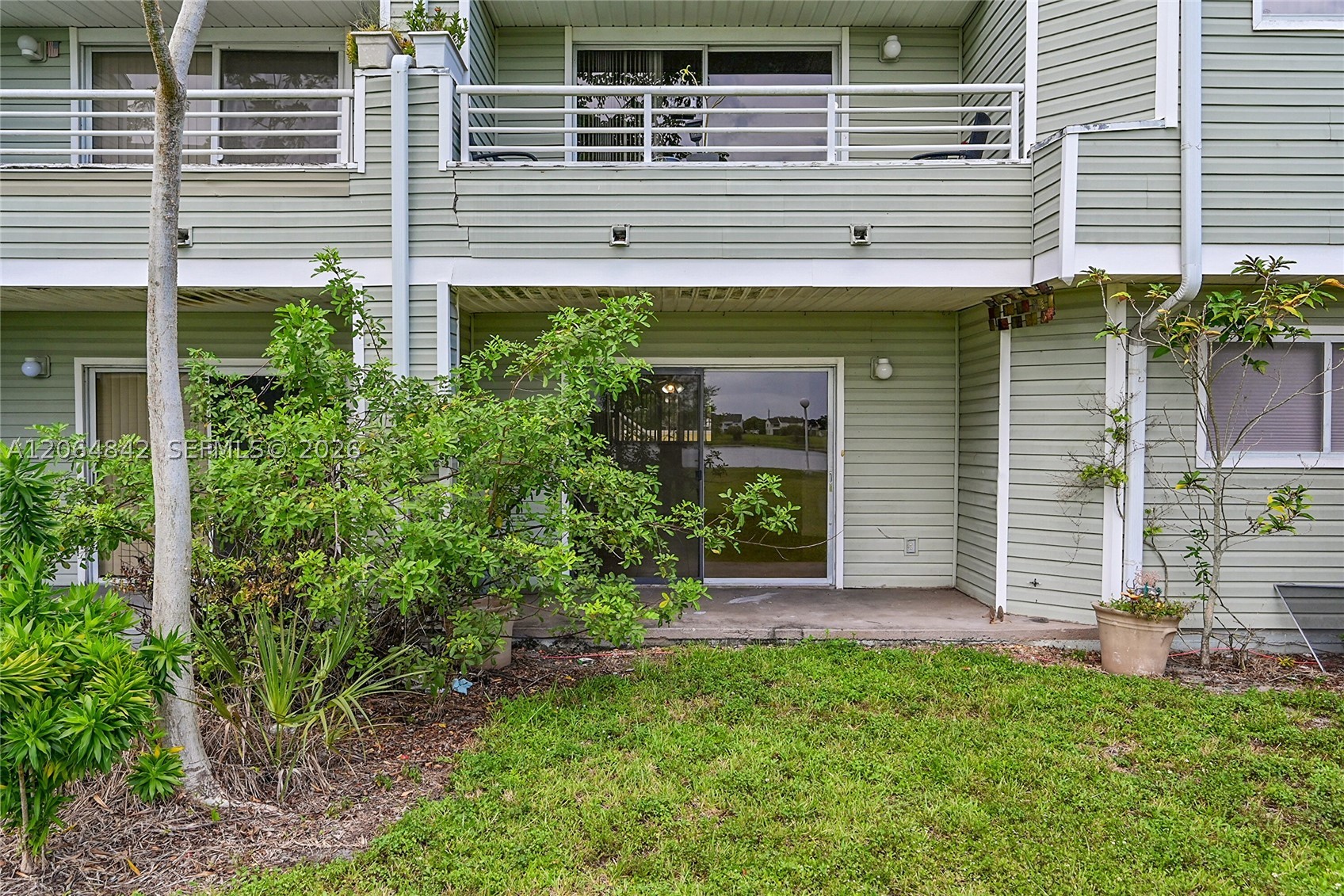 3453 NW 44th St #107, Oakland Park FL 33309