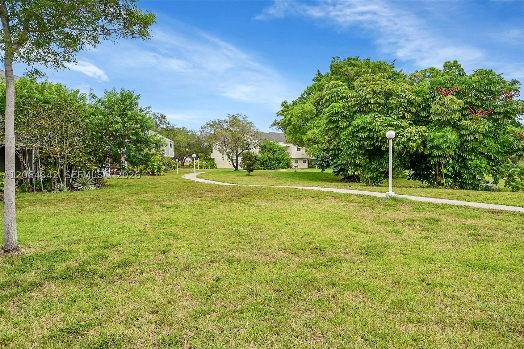 3453 NW 44th St #107, Oakland Park FL 33309