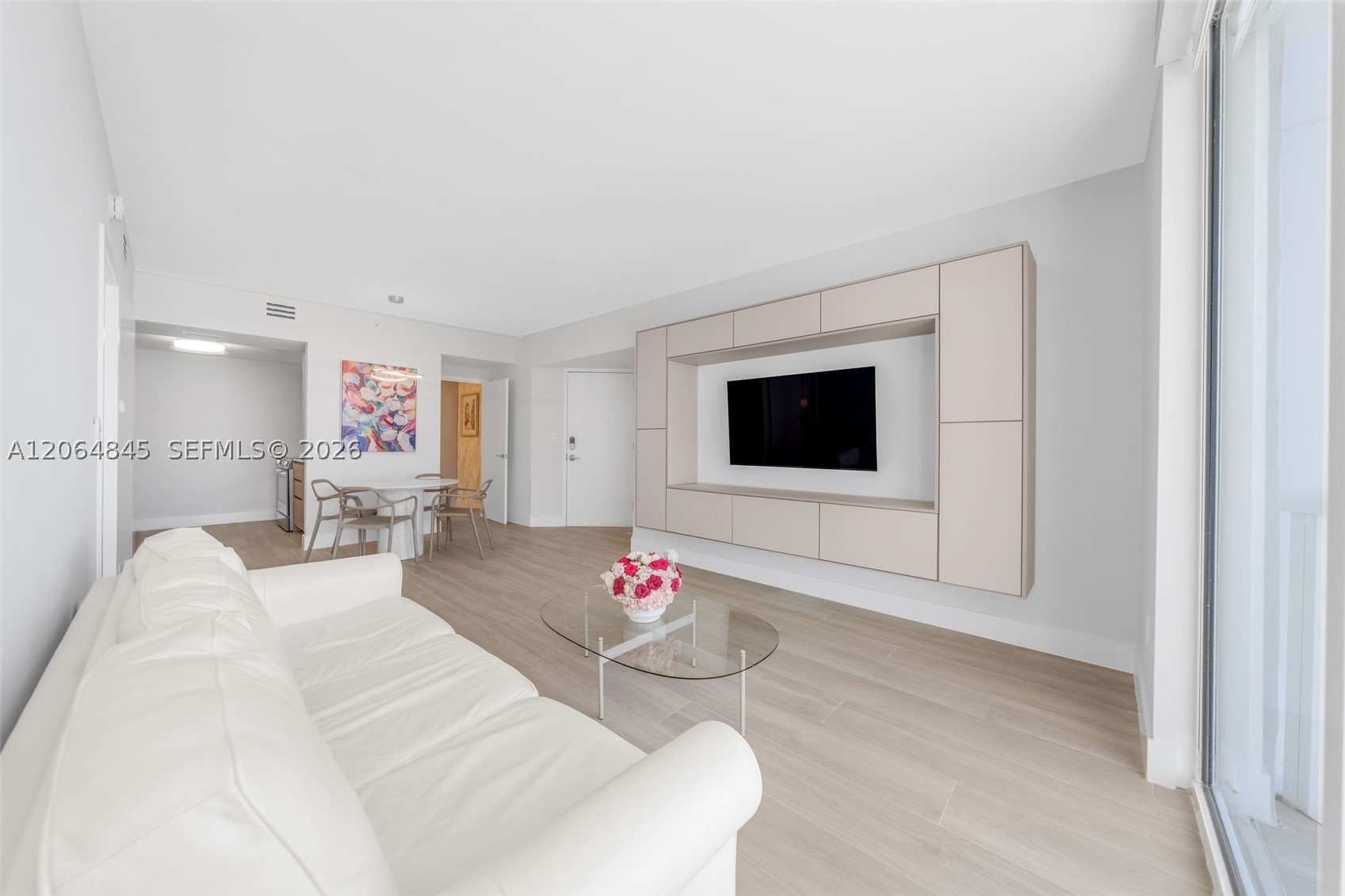 6365 Collins Ave #2804, Miami Beach FL 33141