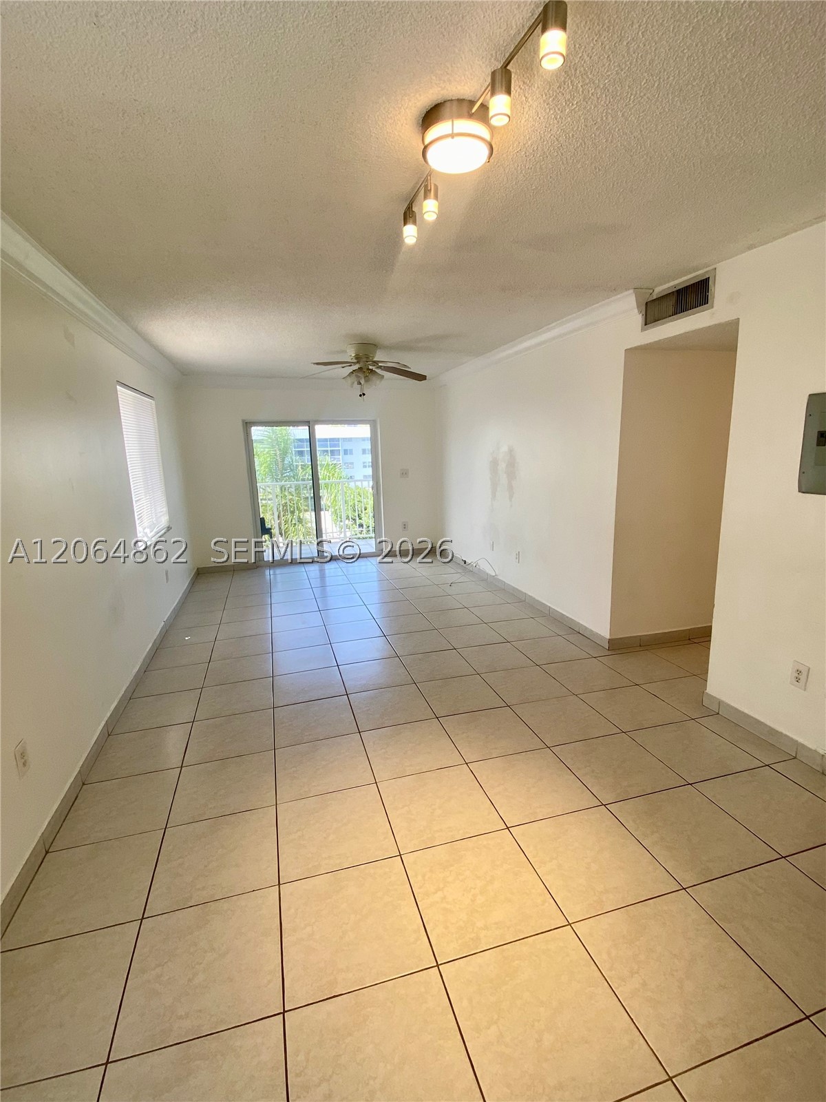 3536 NE 168th St #301, North Miami Beach FL 33160