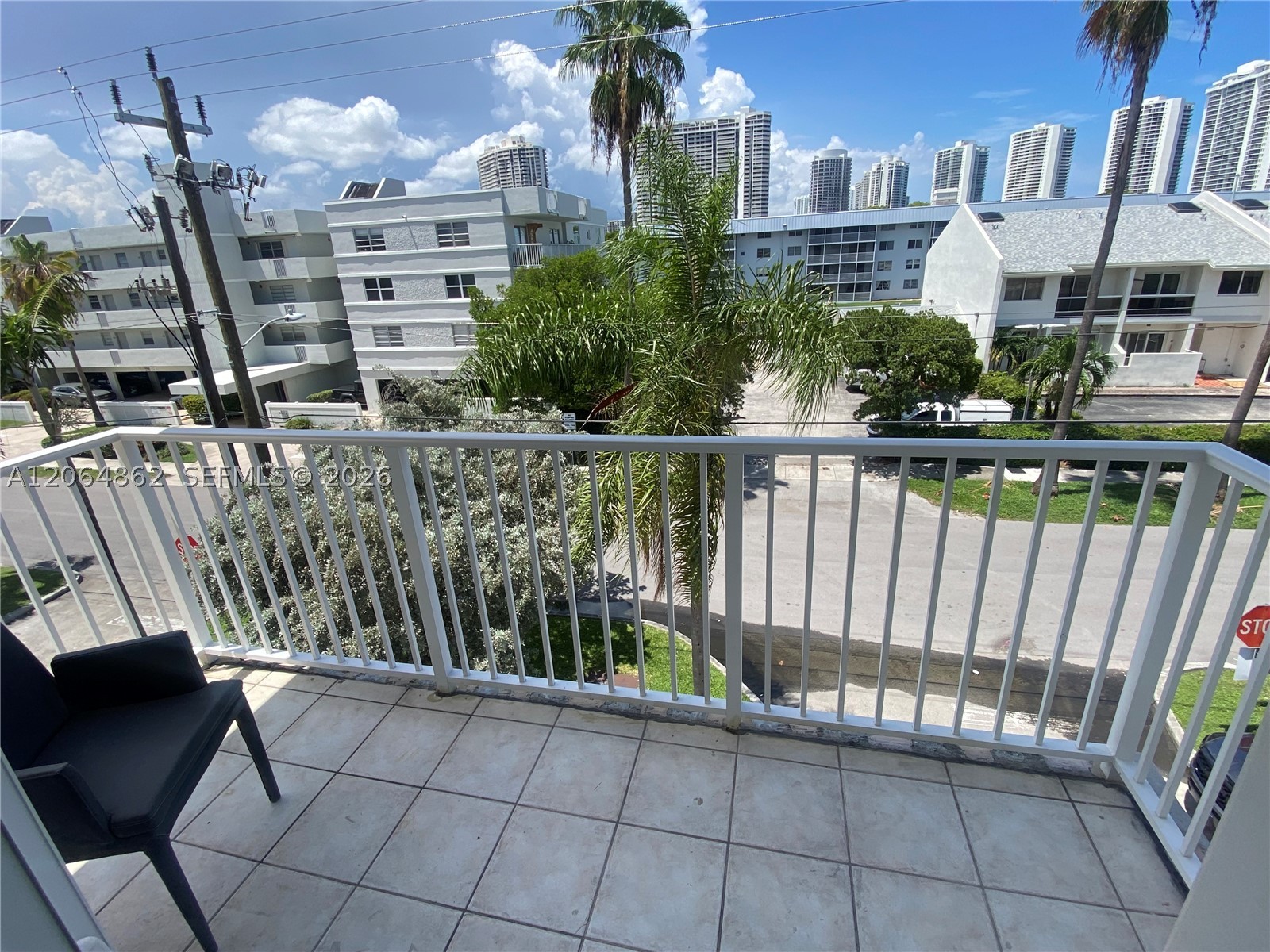 3536 NE 168th St #301, North Miami Beach FL 33160