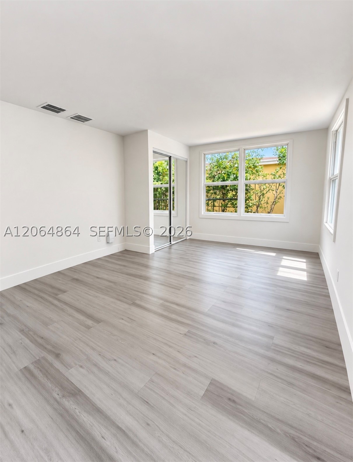 3540 NW 38th Ter, Lauderdale Lakes FL 33309