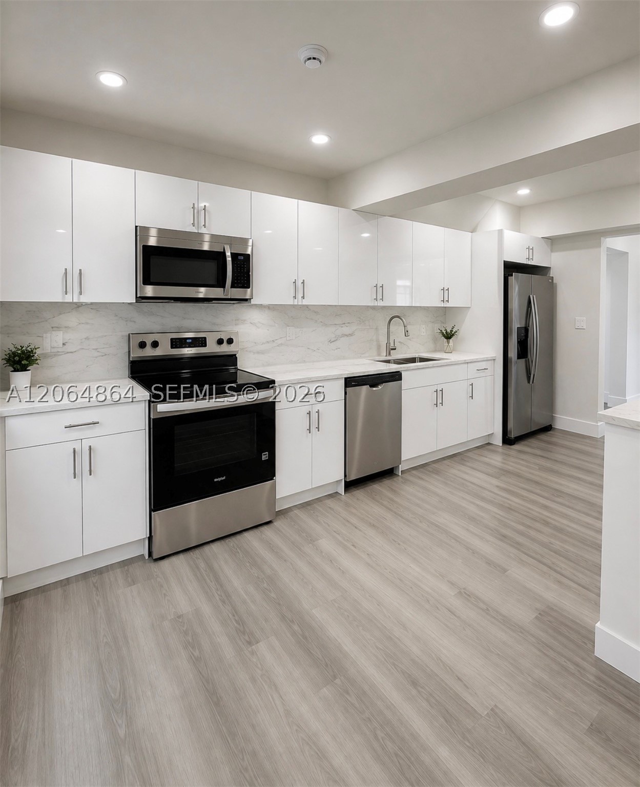 3540 NW 38th Ter, Lauderdale Lakes FL 33309