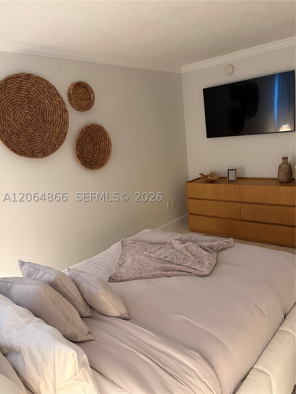 2951 S Bayshore Dr #212, Miami FL 33133