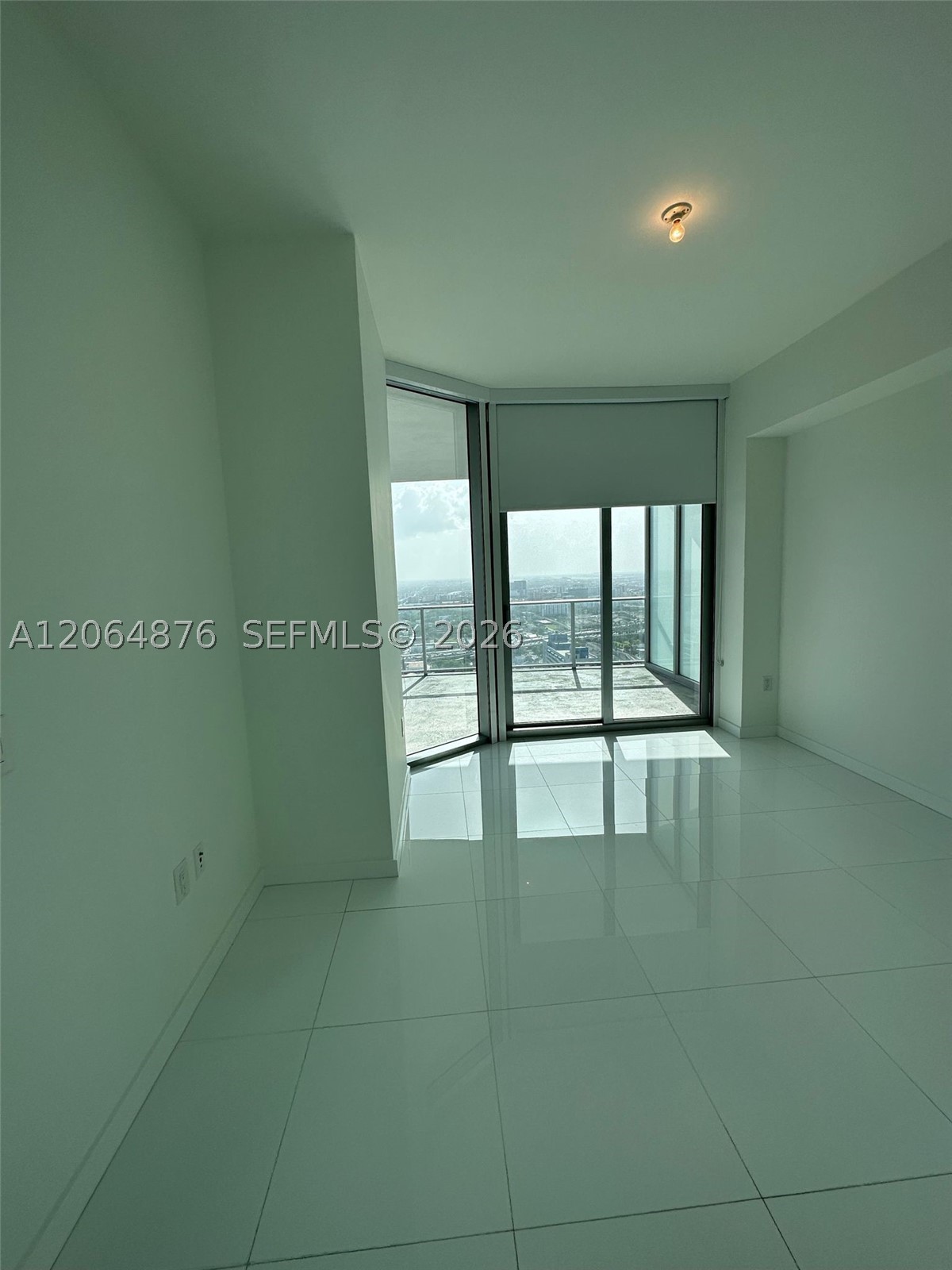 851 NE 1st Ave #4006, Miami FL 33132