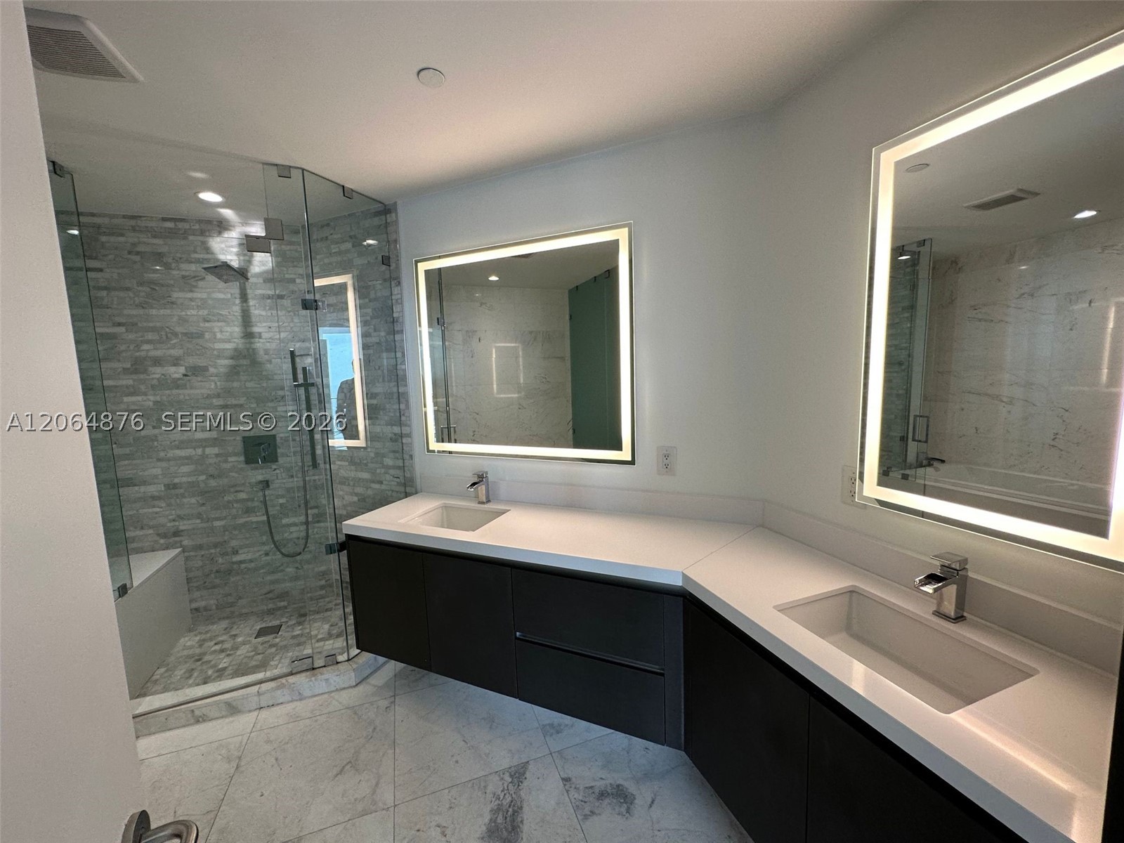851 NE 1st Ave #4006, Miami FL 33132
