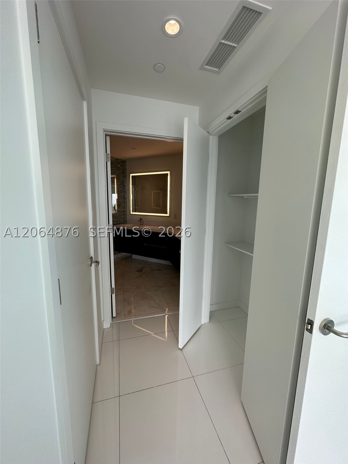 851 NE 1st Ave #4006, Miami FL 33132