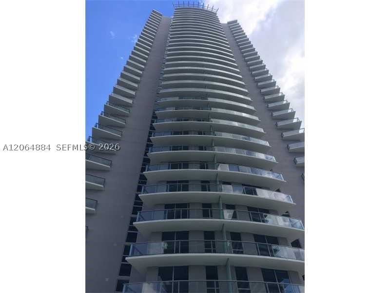 1100 S Miami Ave #1104, Miami FL 33130
