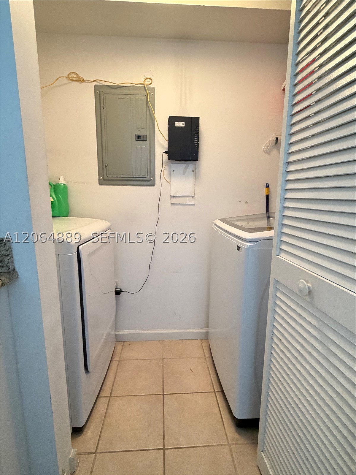 19501 W Country Club Dr #1215, Aventura FL 33180
