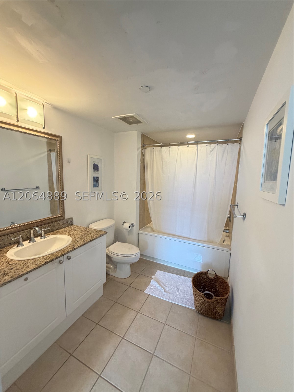 19501 W Country Club Dr #1215, Aventura FL 33180