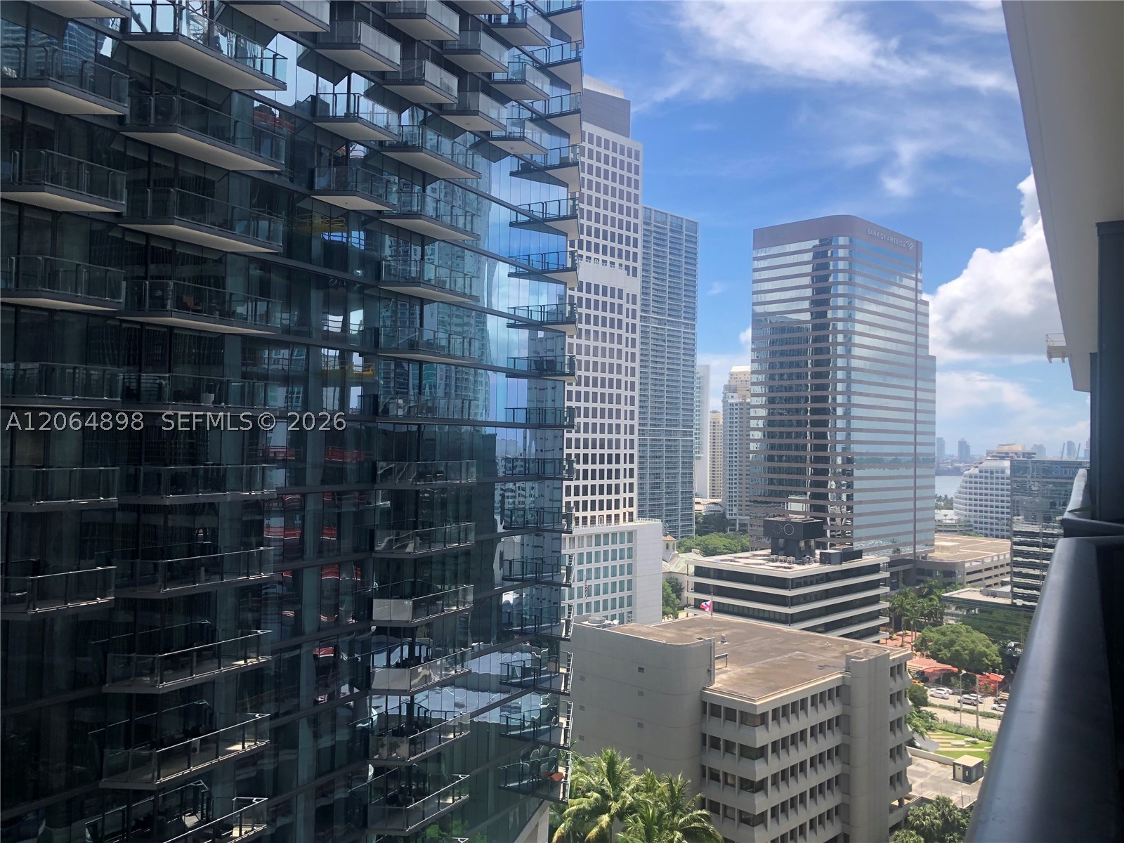 801 S Miami Ave #1807, Miami FL 33130