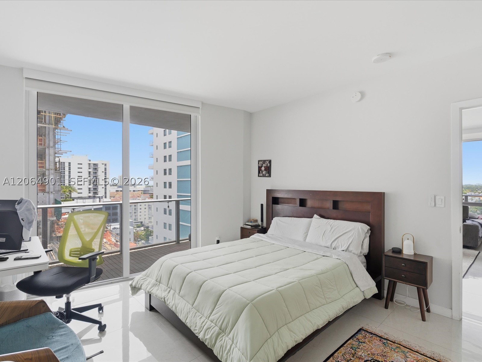 1010 SW 2nd Ave #1009, Miami FL 33130