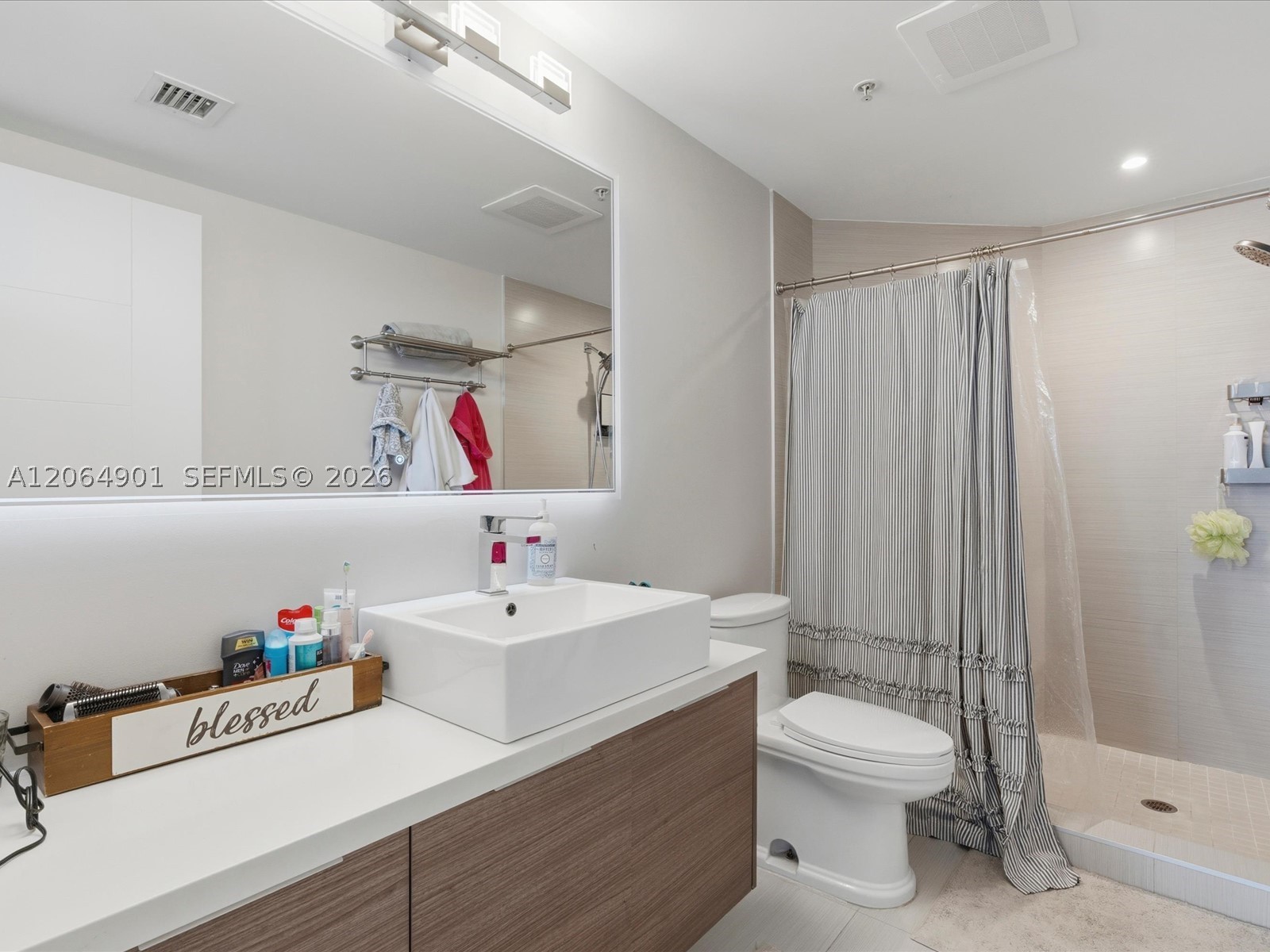 1010 SW 2nd Ave #1009, Miami FL 33130