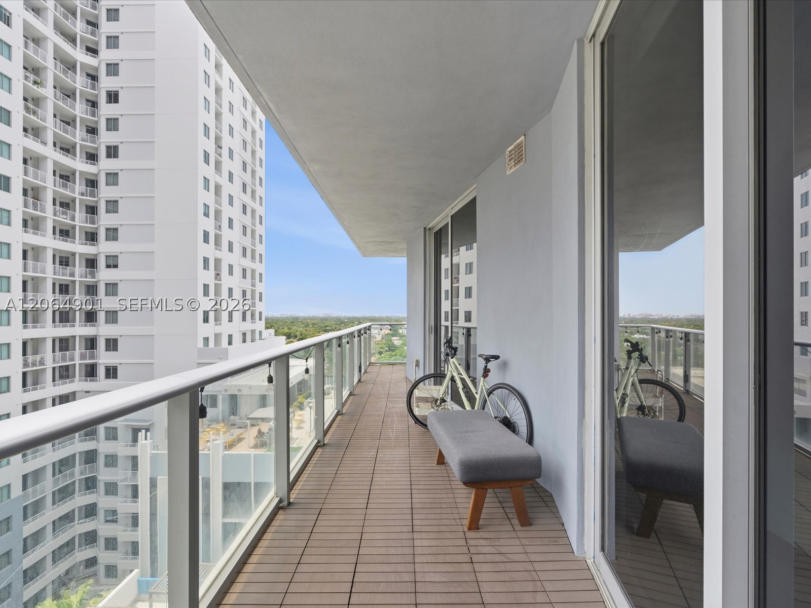 1010 SW 2nd Ave #1009, Miami FL 33130