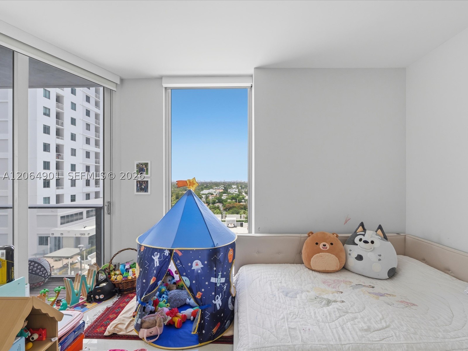 1010 SW 2nd Ave #1009, Miami FL 33130