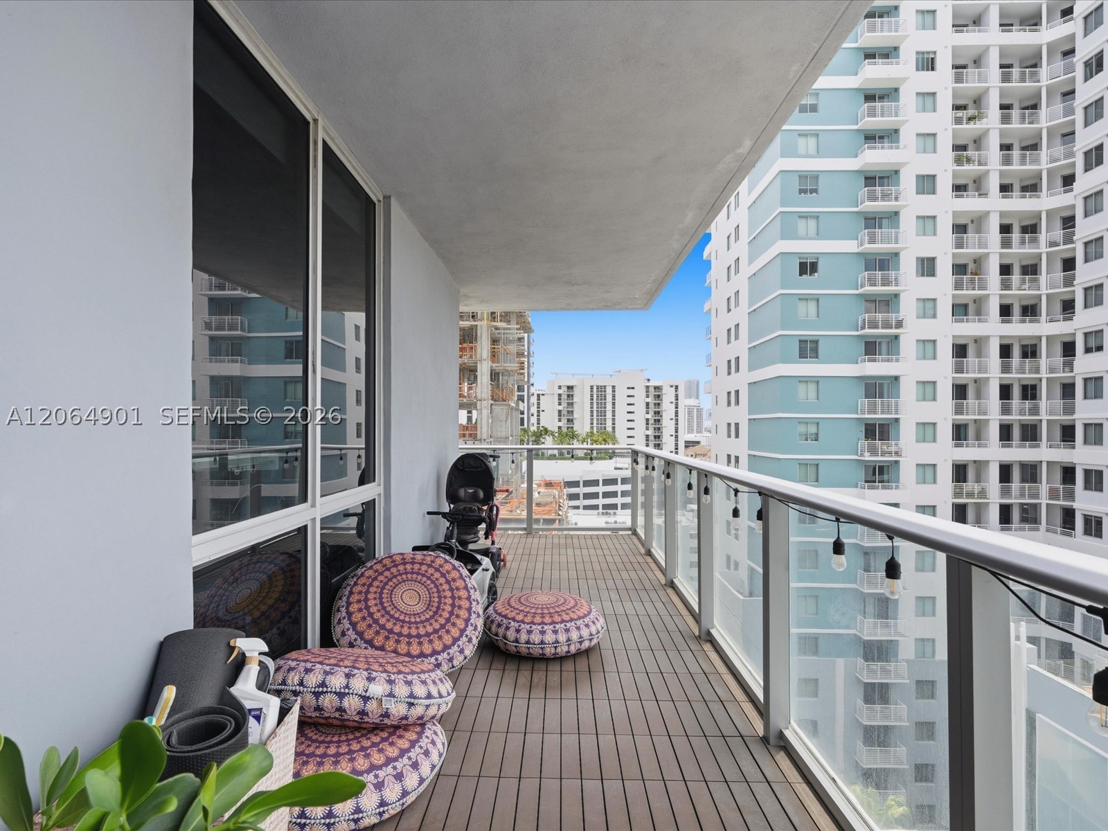 1010 SW 2nd Ave #1009, Miami FL 33130