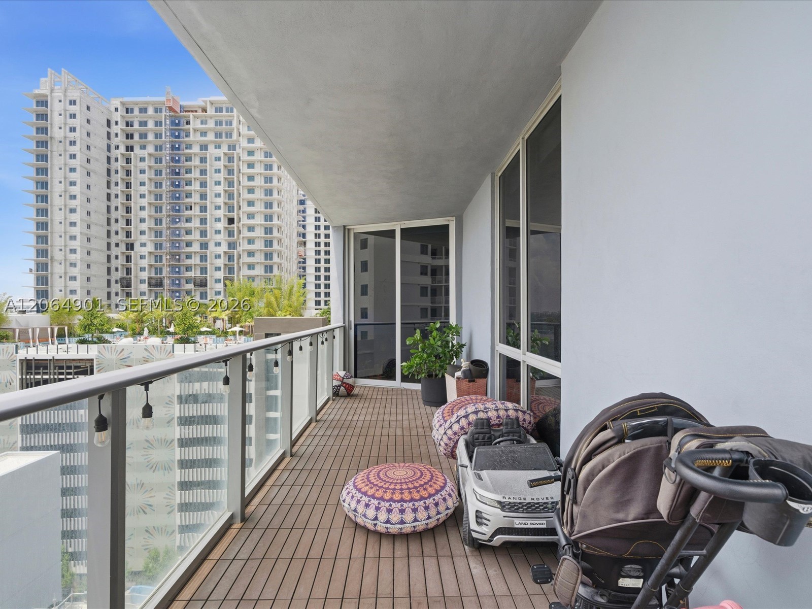 1010 SW 2nd Ave #1009, Miami FL 33130