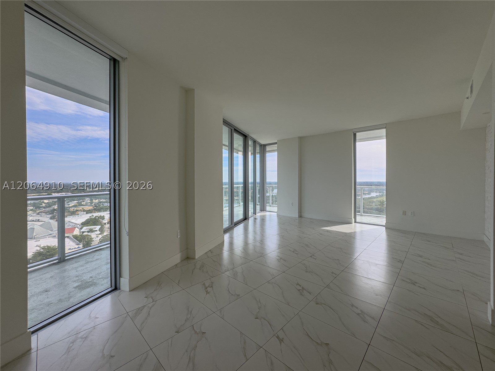 2000 Metropica Way #2009, Sunrise FL 33323