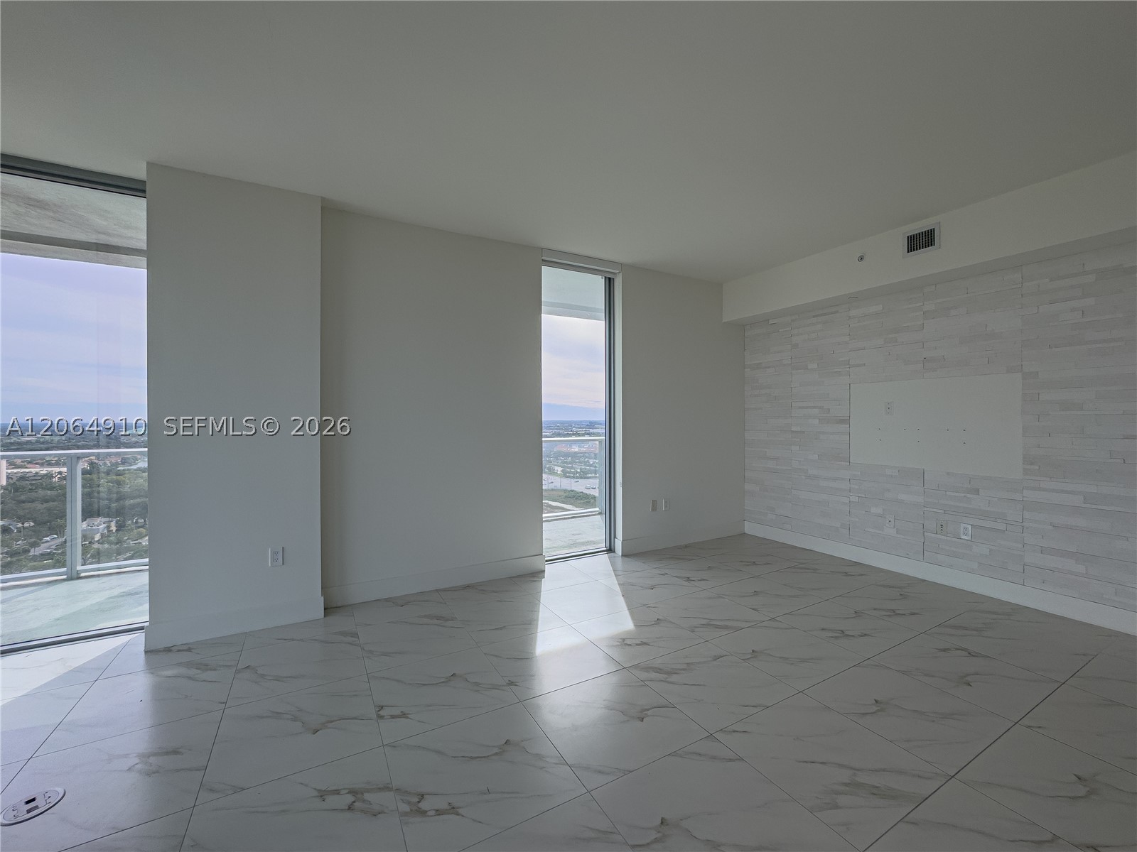 2000 Metropica Way #2009, Sunrise FL 33323