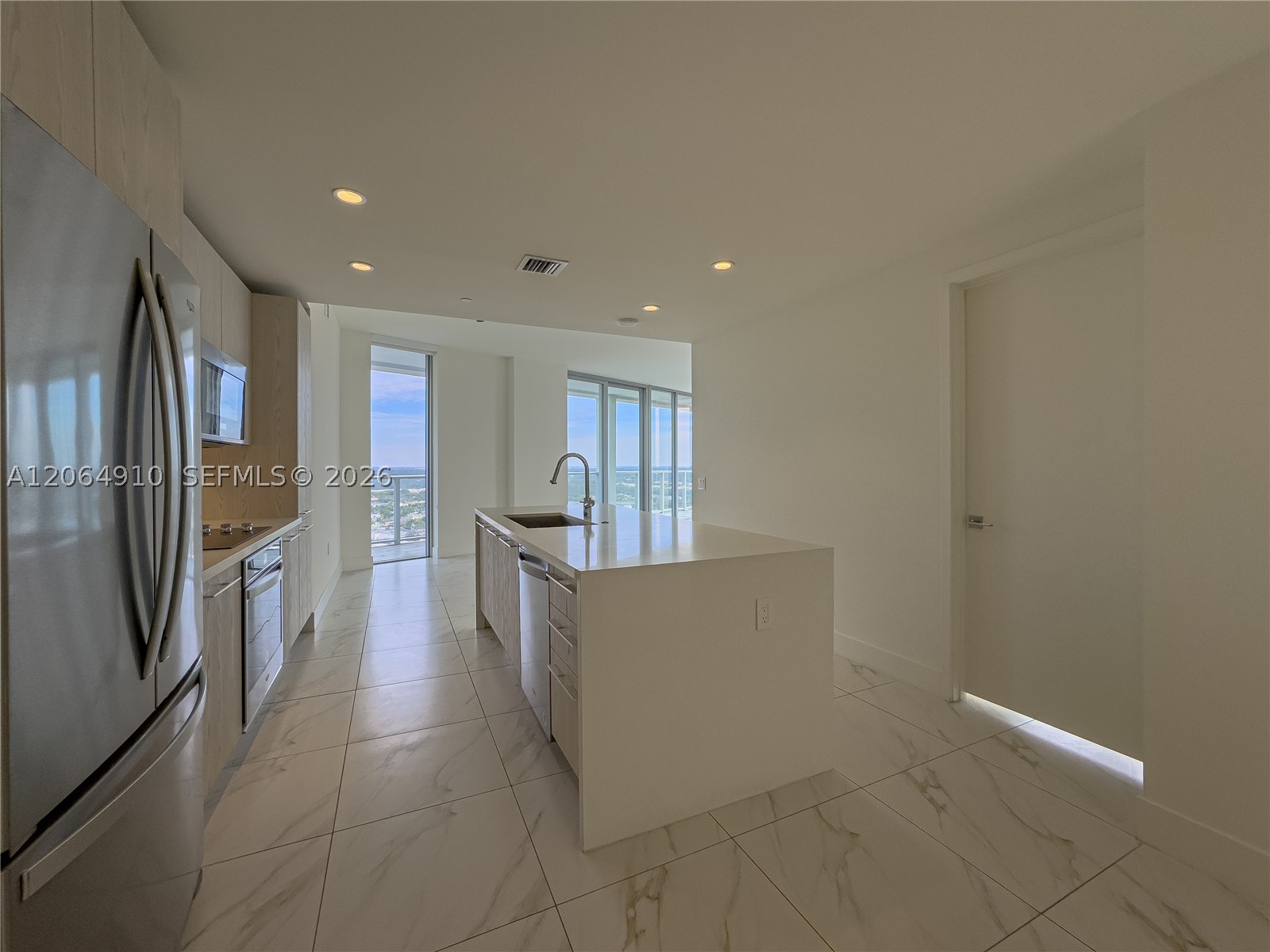 2000 Metropica Way #2009, Sunrise FL 33323