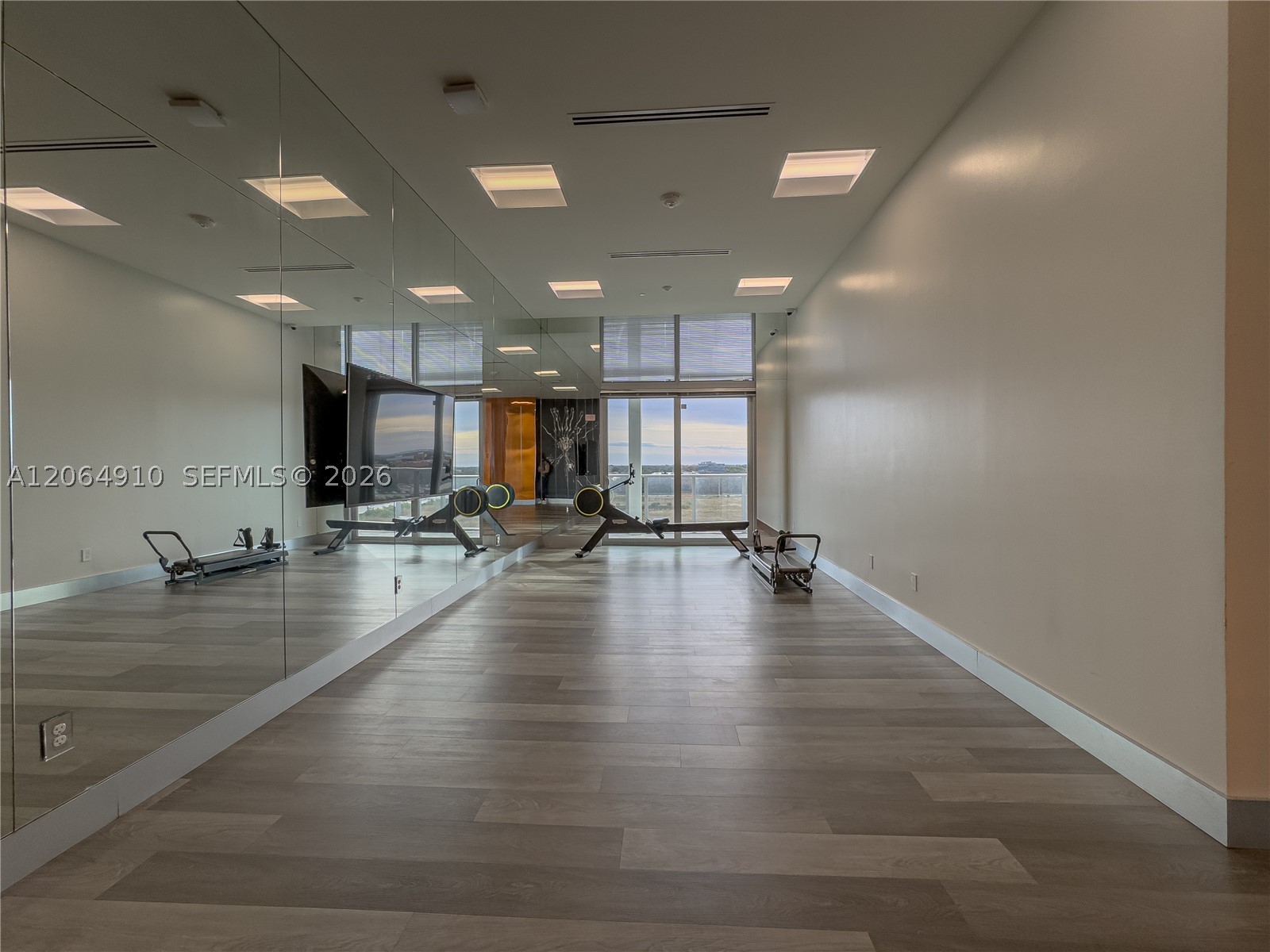 2000 Metropica Way #2009, Sunrise FL 33323