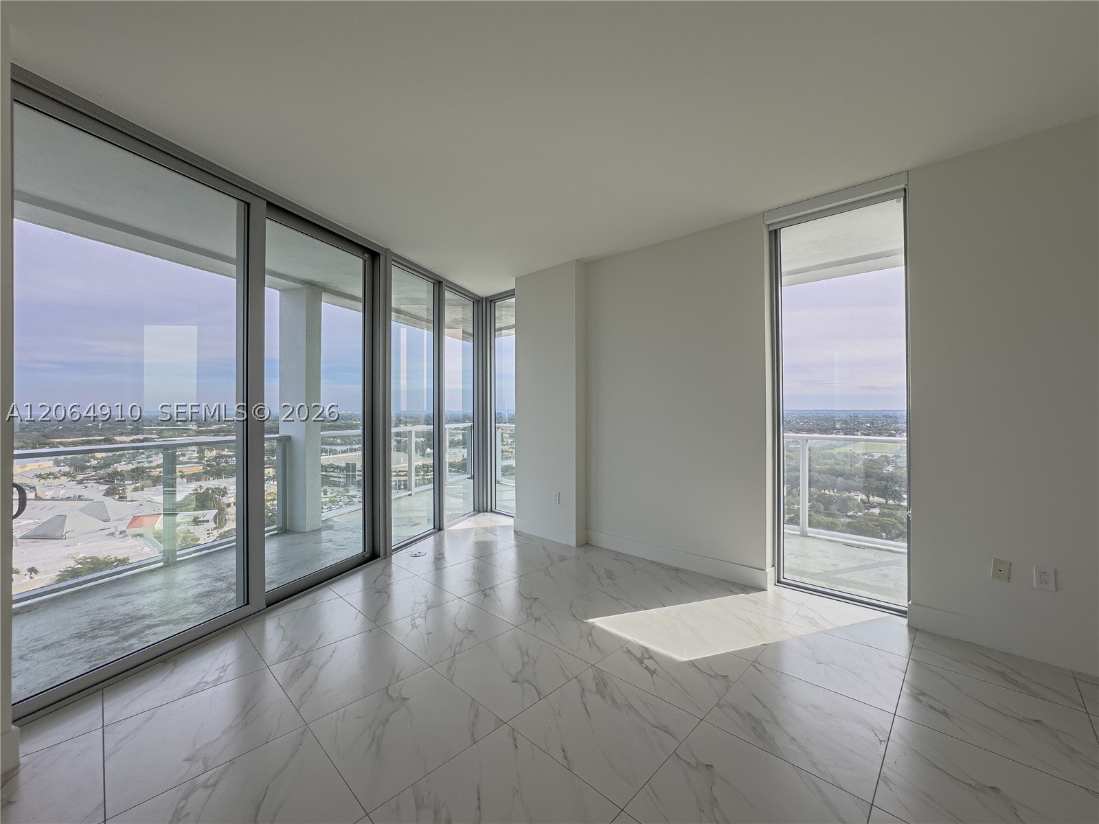 2000 Metropica Way #2009, Sunrise FL 33323