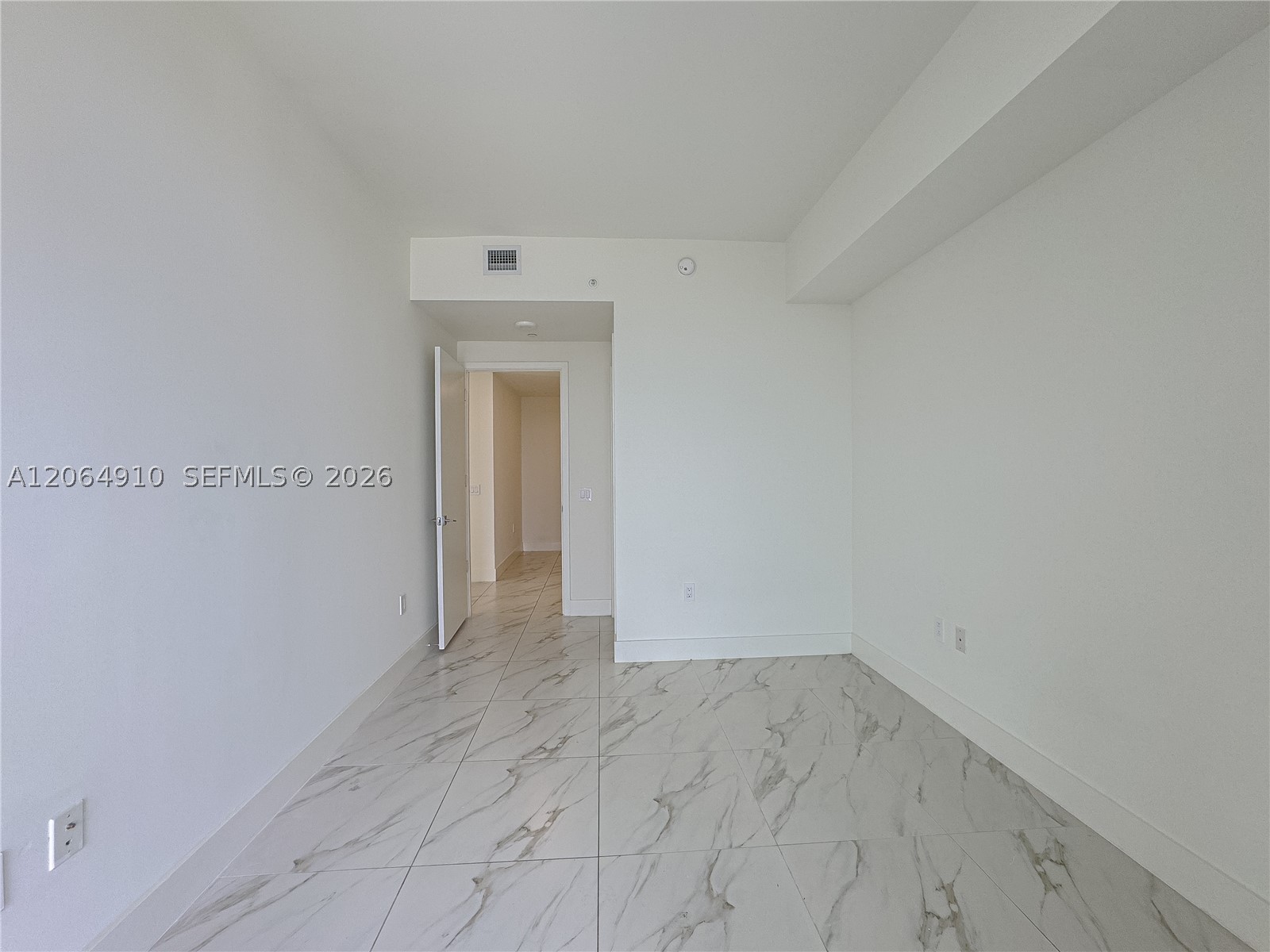 2000 Metropica Way #2009, Sunrise FL 33323