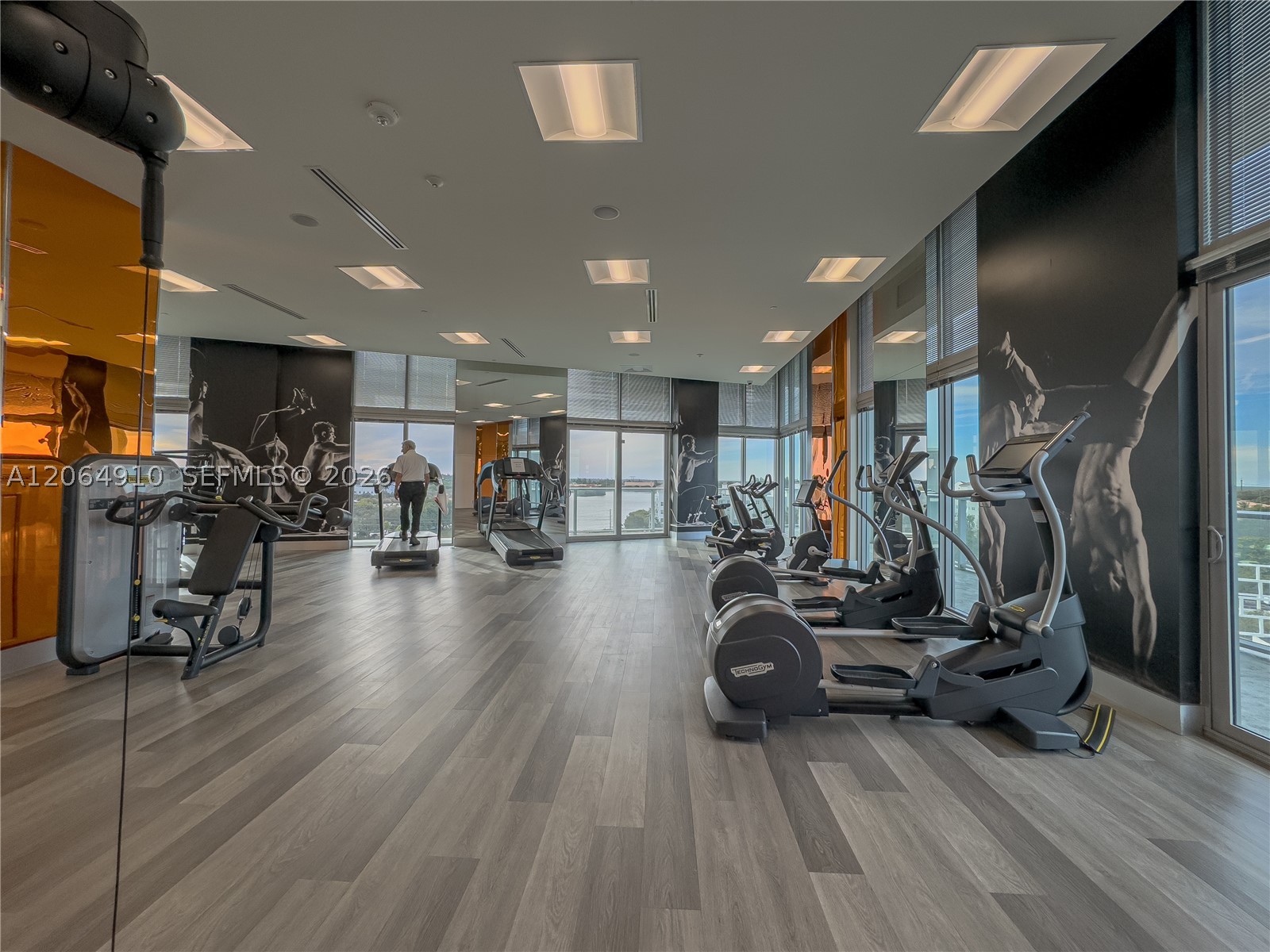 2000 Metropica Way #2009, Sunrise FL 33323