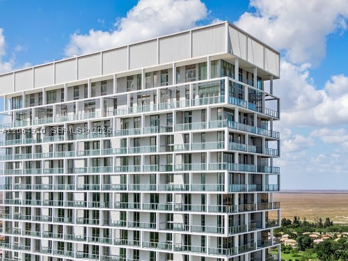 2000 Metropica Way #2009, Sunrise FL 33323