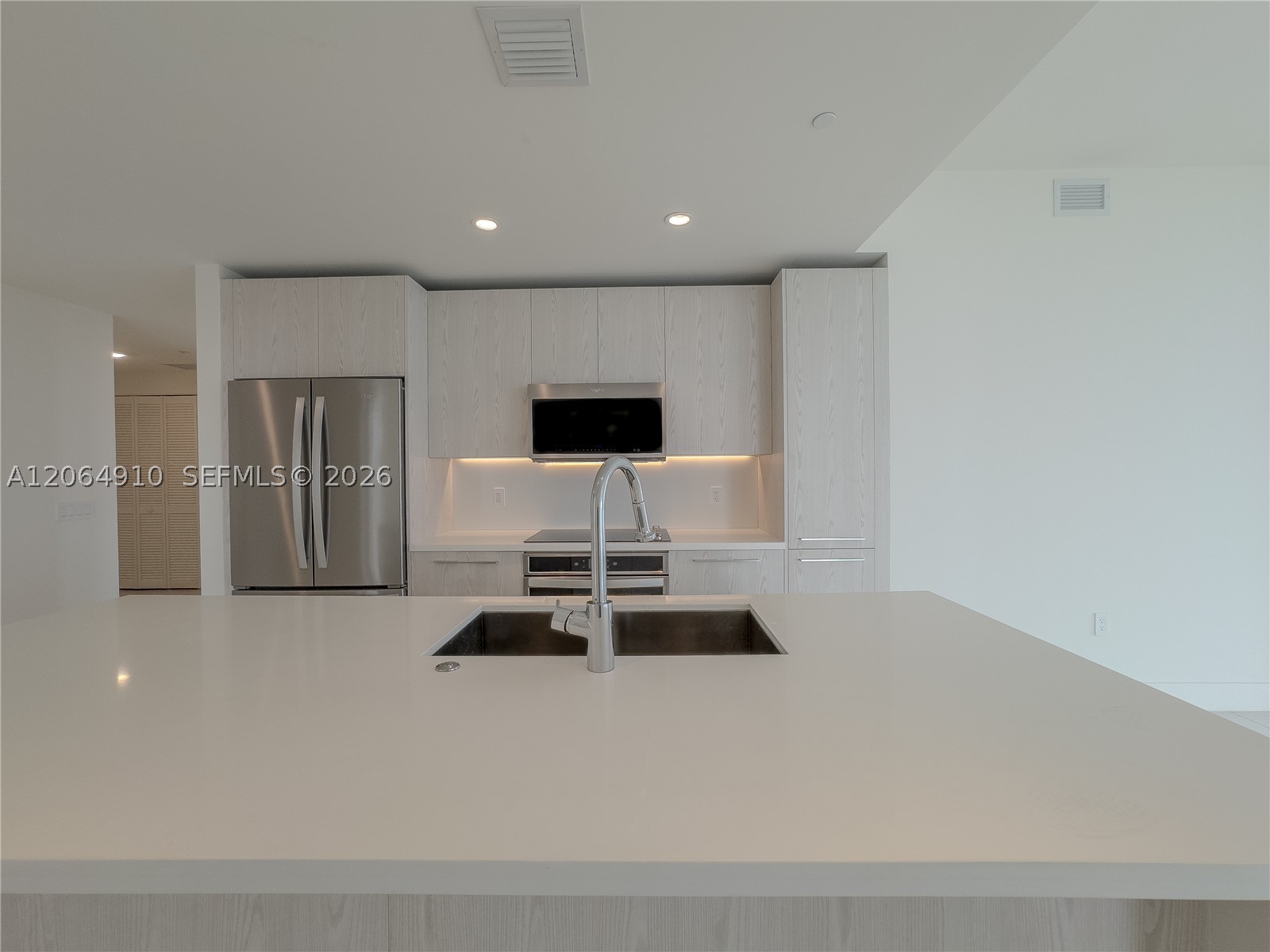 2000 Metropica Way #2009, Sunrise FL 33323