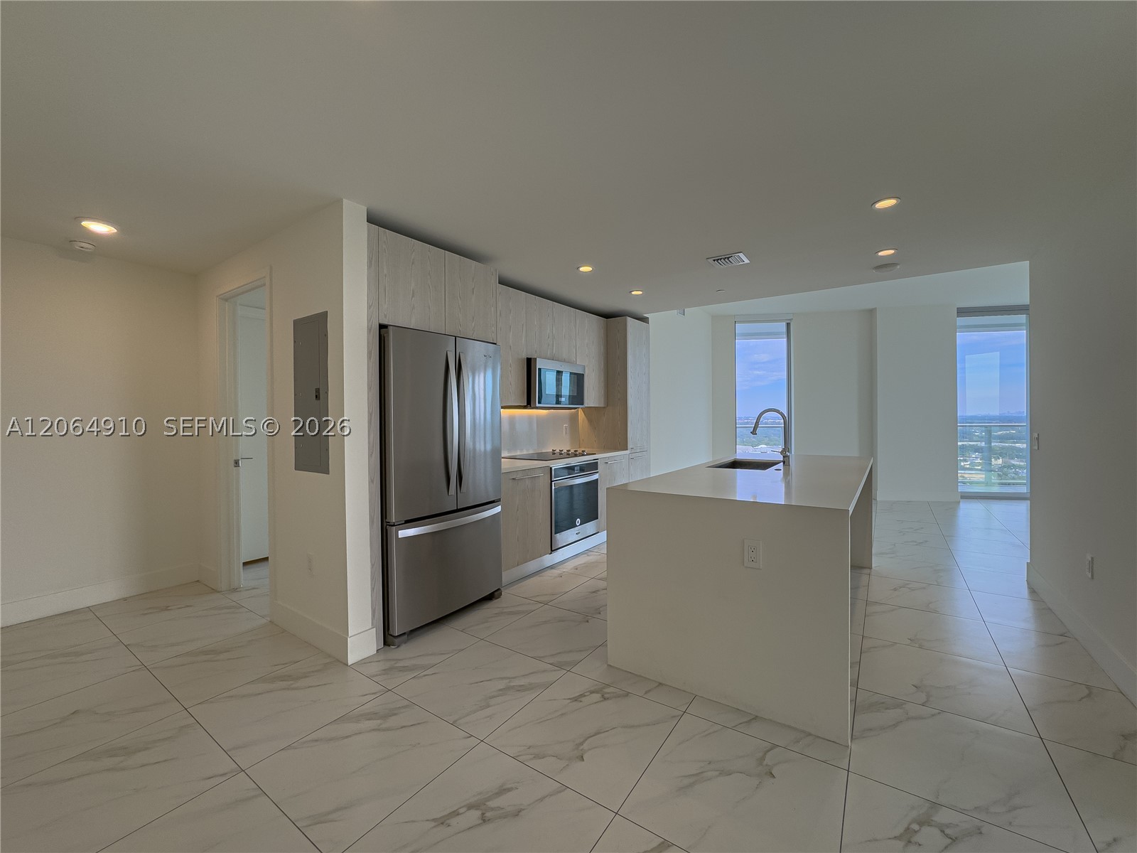 2000 Metropica Way #2009, Sunrise FL 33323