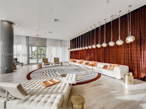 2000 Metropica Way #2009, Sunrise FL 33323