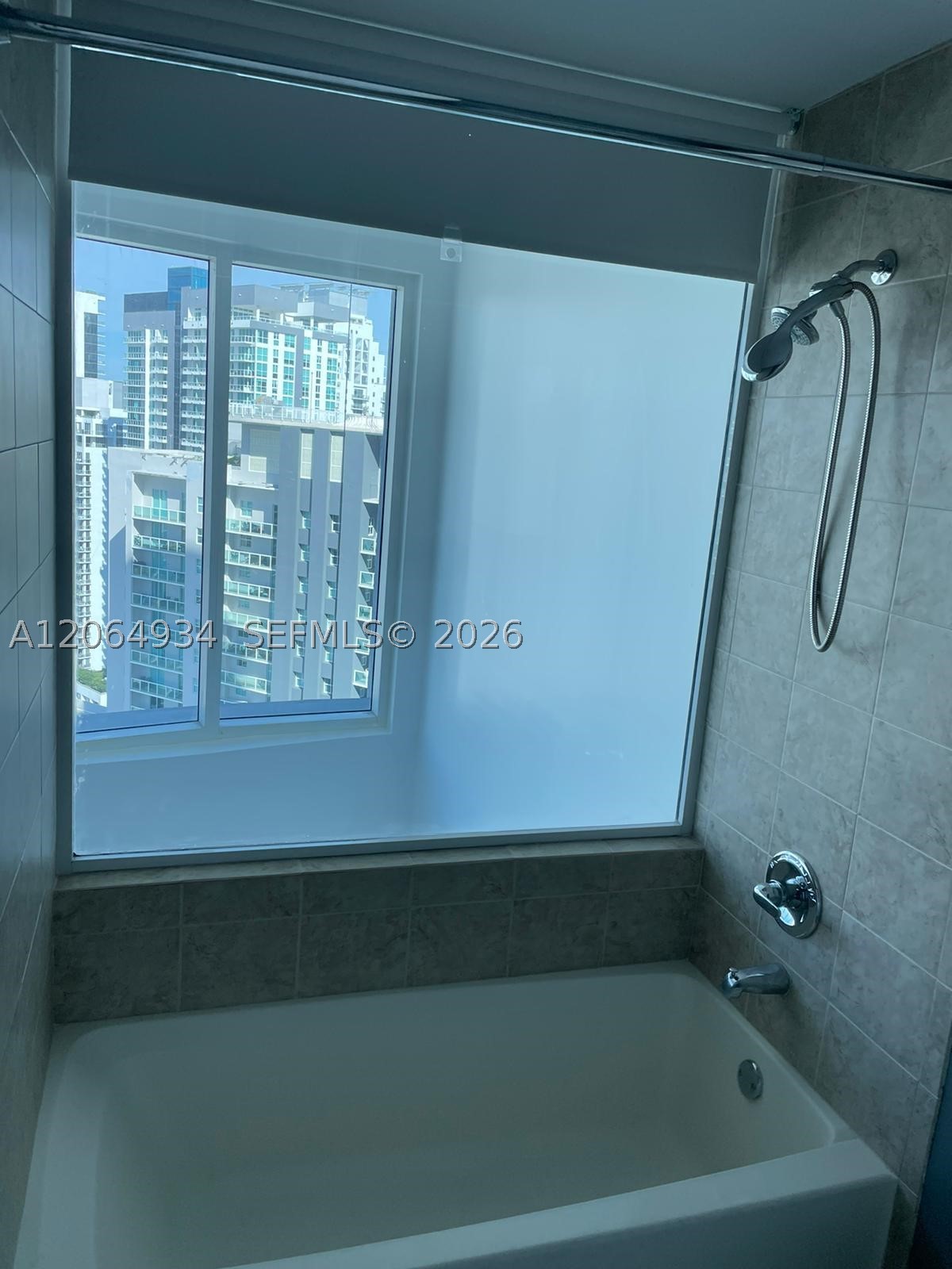 60 SW 13th St #3426, Miami FL 33130