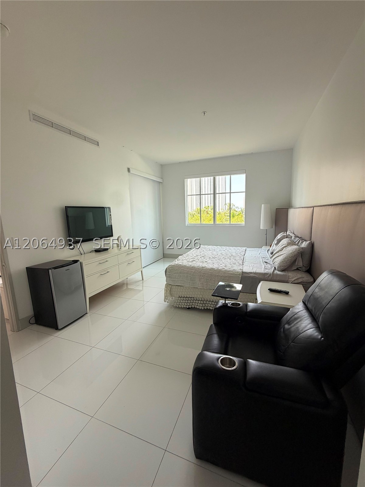 150 Sunny Isles Blvd #1-TH403, Sunny Isles Beach FL 33160