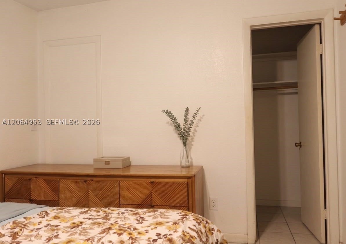 4330 NW 203rd Ter, Miami Gardens FL 33055
