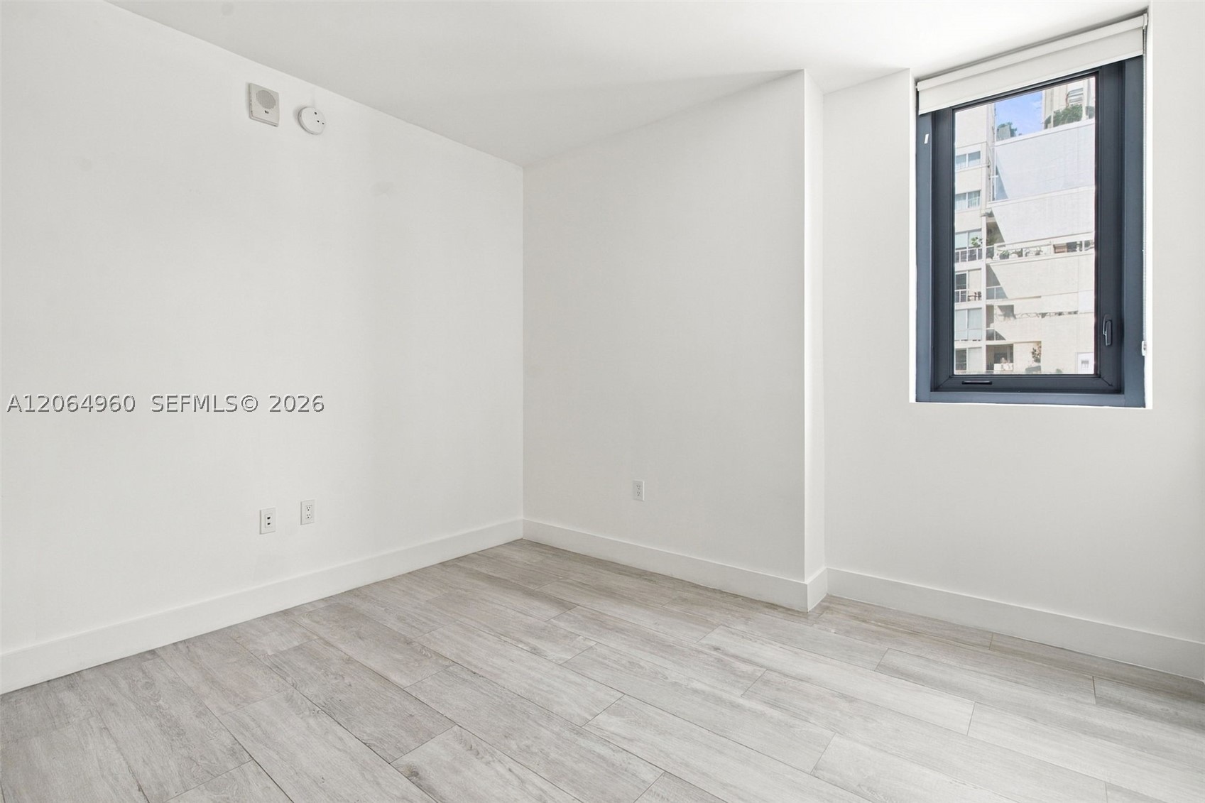121 NE 34th St #2409, Miami FL 33137