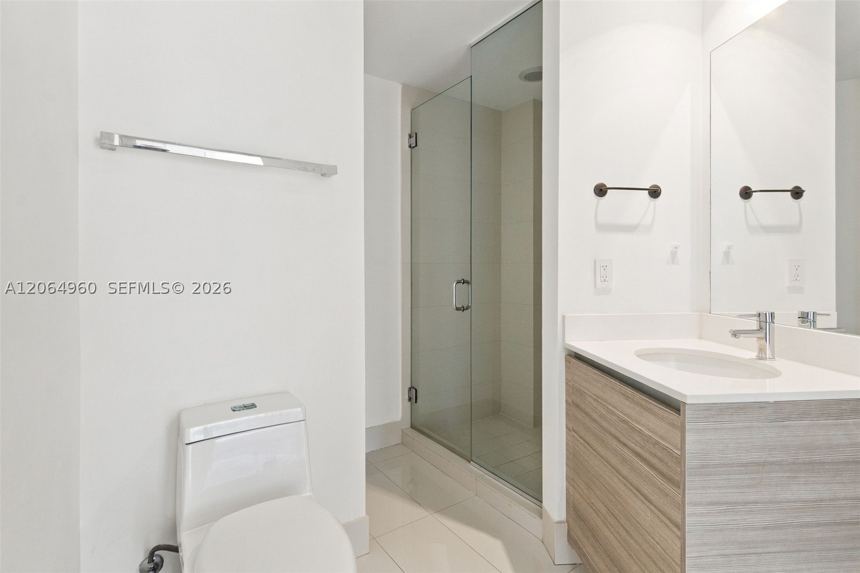 121 NE 34th St #2409, Miami FL 33137