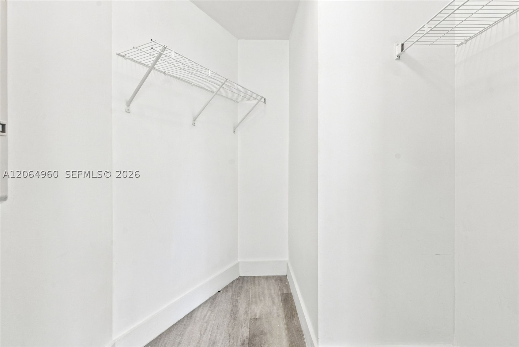 121 NE 34th St #2409, Miami FL 33137