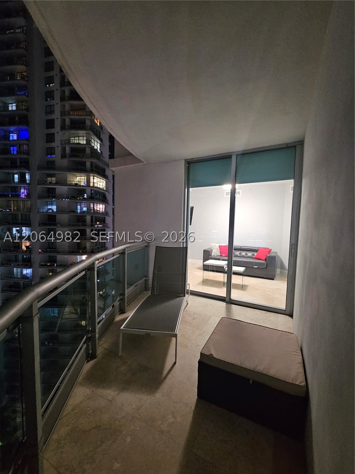 350 S Miami Ave #2714, Miami FL 33130